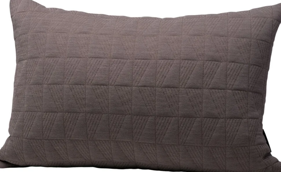 AJ Cushion Trapez