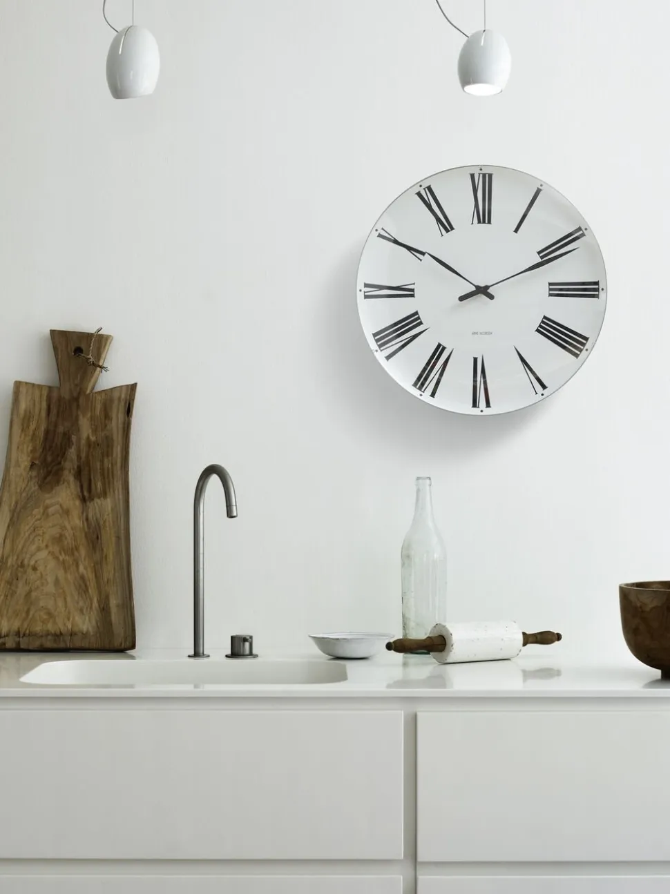 AJ roman clock 480