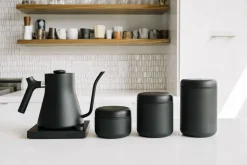 Atnos 1. 2l Black