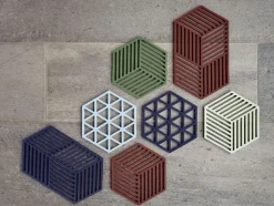 Bordskåner Hexagon Burgundy
