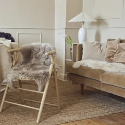 90cm-up New Zealand Sheepskin, Long Wool Taupe 90x60