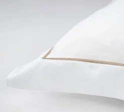 Egyptisk sengesæt med broderet stikning