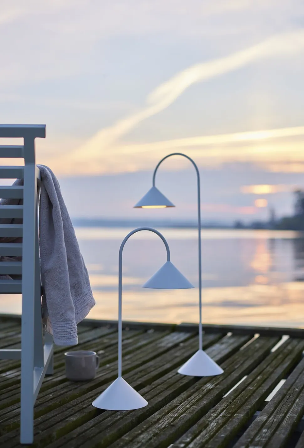 Grasp Portable Table Lamp H47