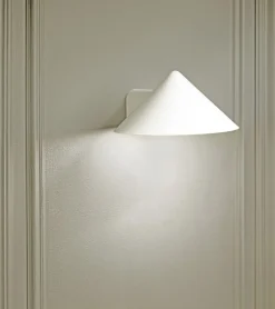 Grasp Wall