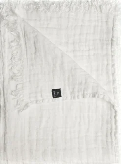 Hannelin Throw