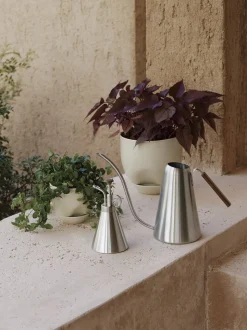 Hydrous Planter, Ø12, Ashen