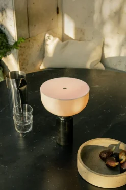 Kizu Portable Lamp
