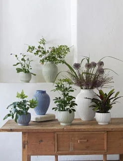 Knabstrup, vase, riller lavendelblå, 20 cm