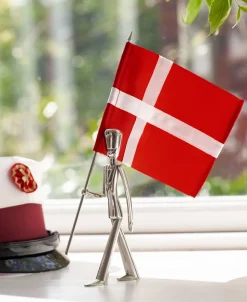 Kongelig Garder med dannebrogsfane