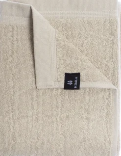 Lina Towel