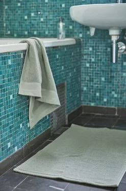 Love Bath Mat