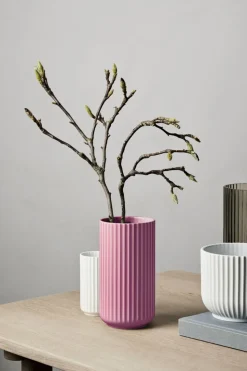 Lyngby Vase H20. 5 cm lilla porcelæn
