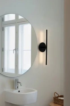 Omni wall lamp