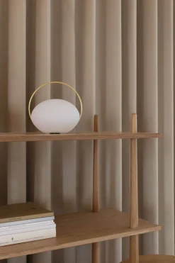 Orbit portable lamp