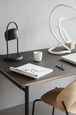 Quay table lamp