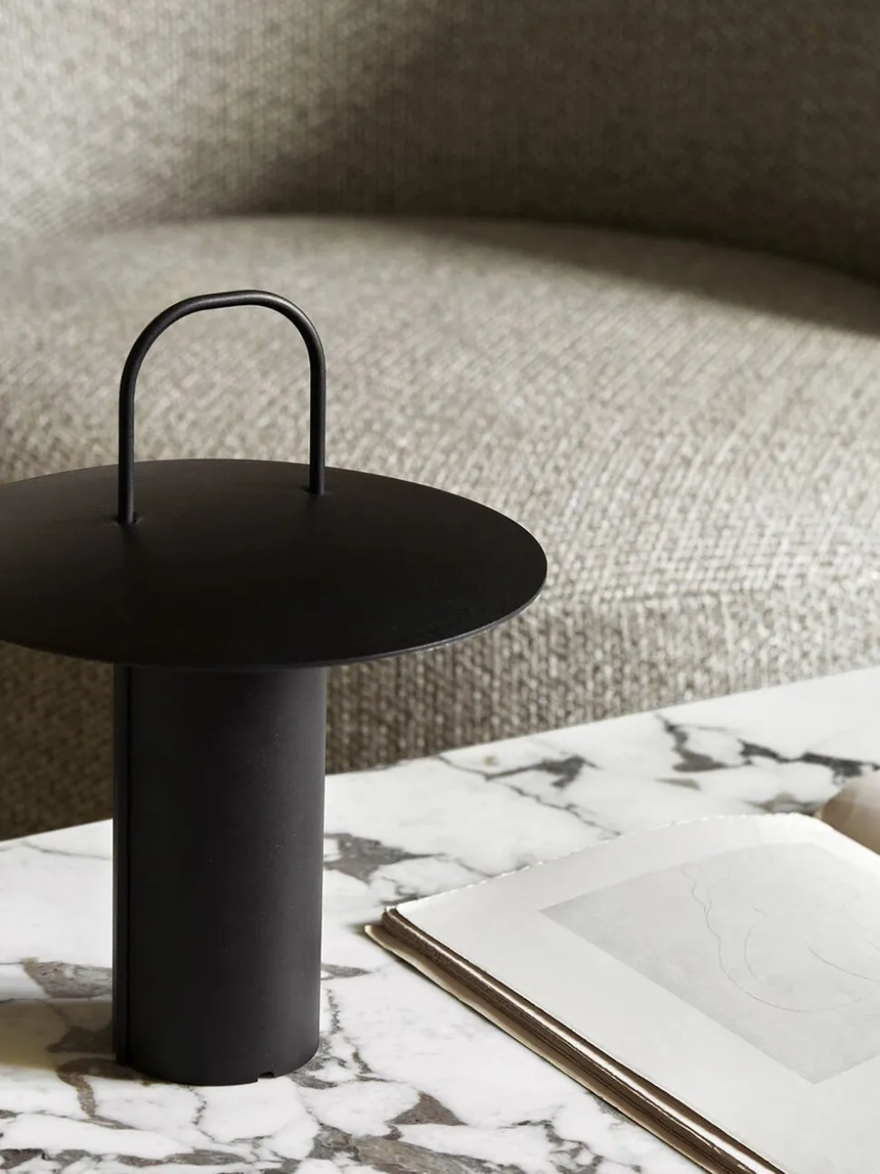 Ray Table Lamp Portable