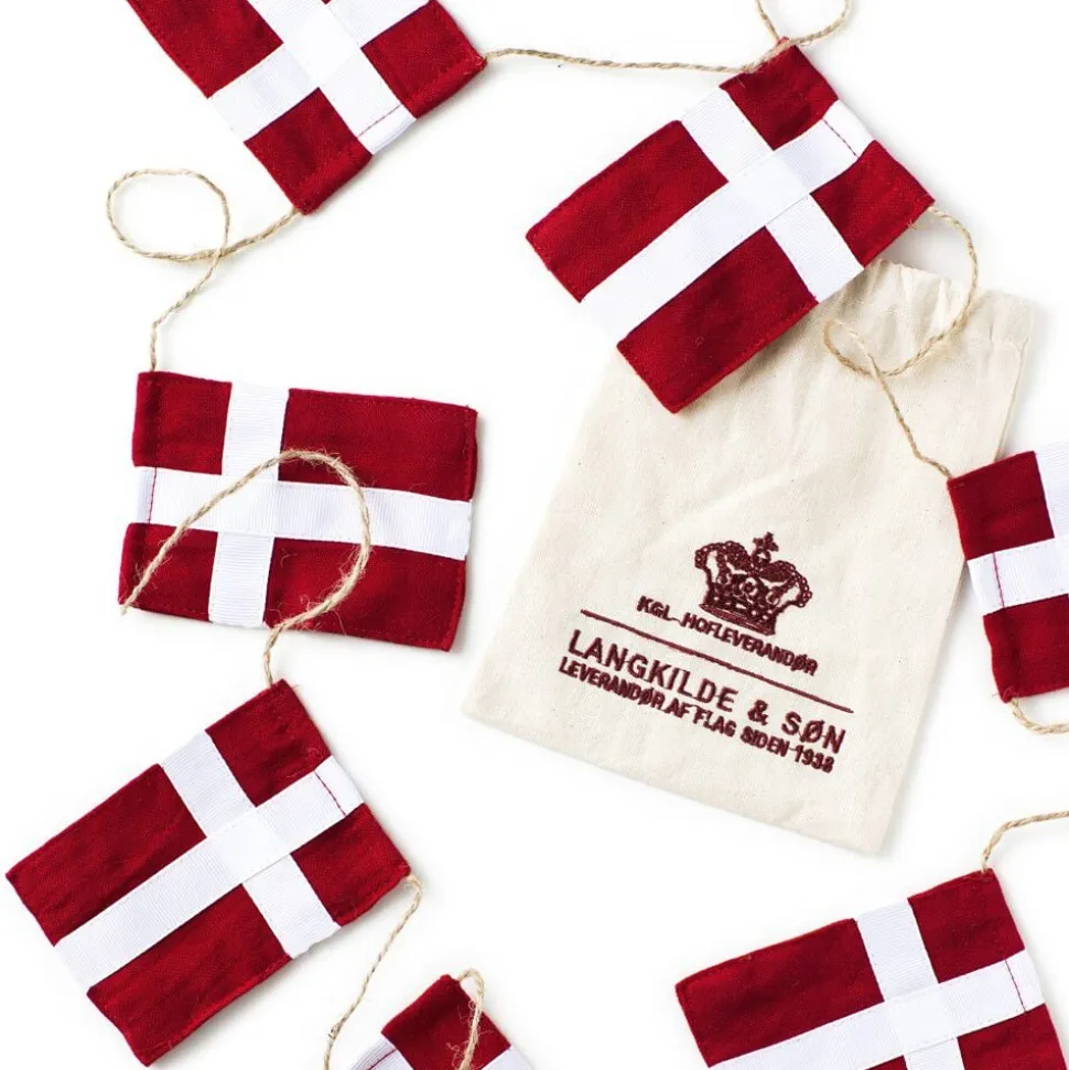 Stor flagranke med Dannebrogsflag