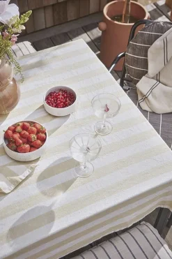 Striped Tablecloth - 260x140 cm