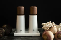 Tabletopper 2, white marble
