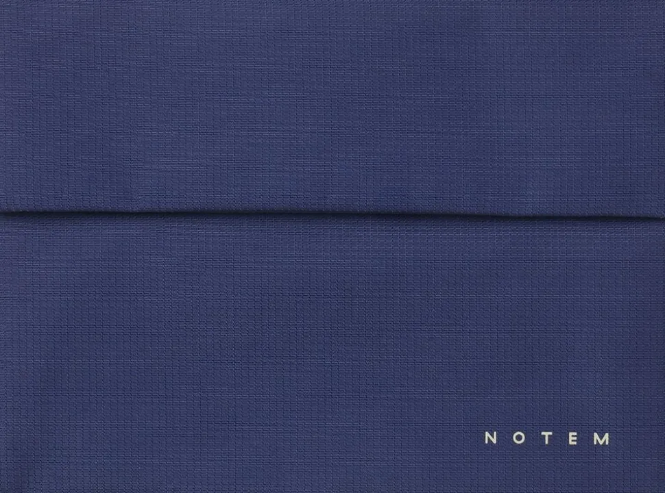 TARA clutch, Blue