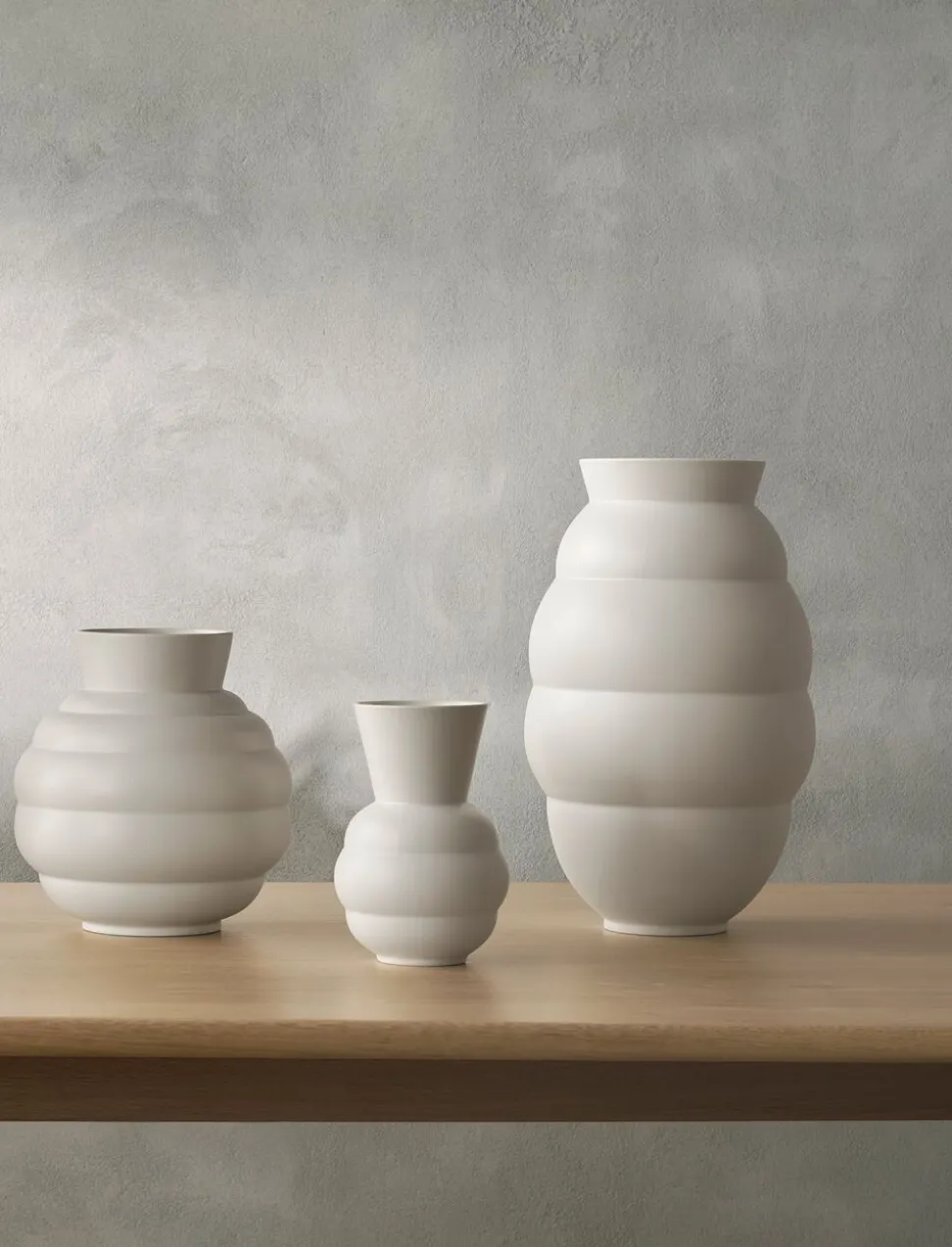 Tortus Archie vase No5 white