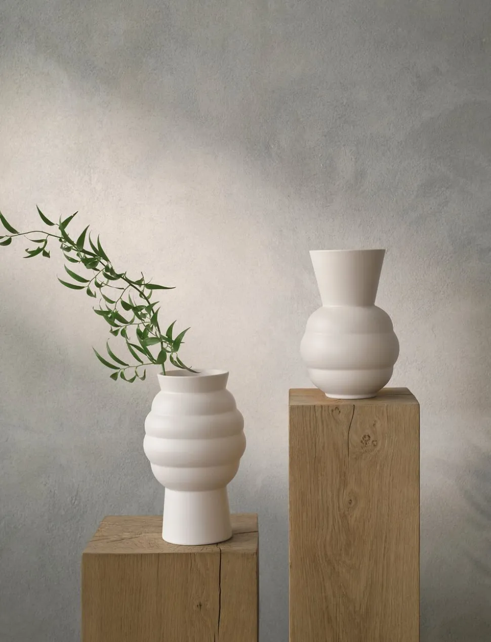 Tortus Archie vase No2 white