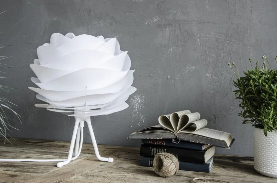 Tripod Base matt white H 18,6 cm