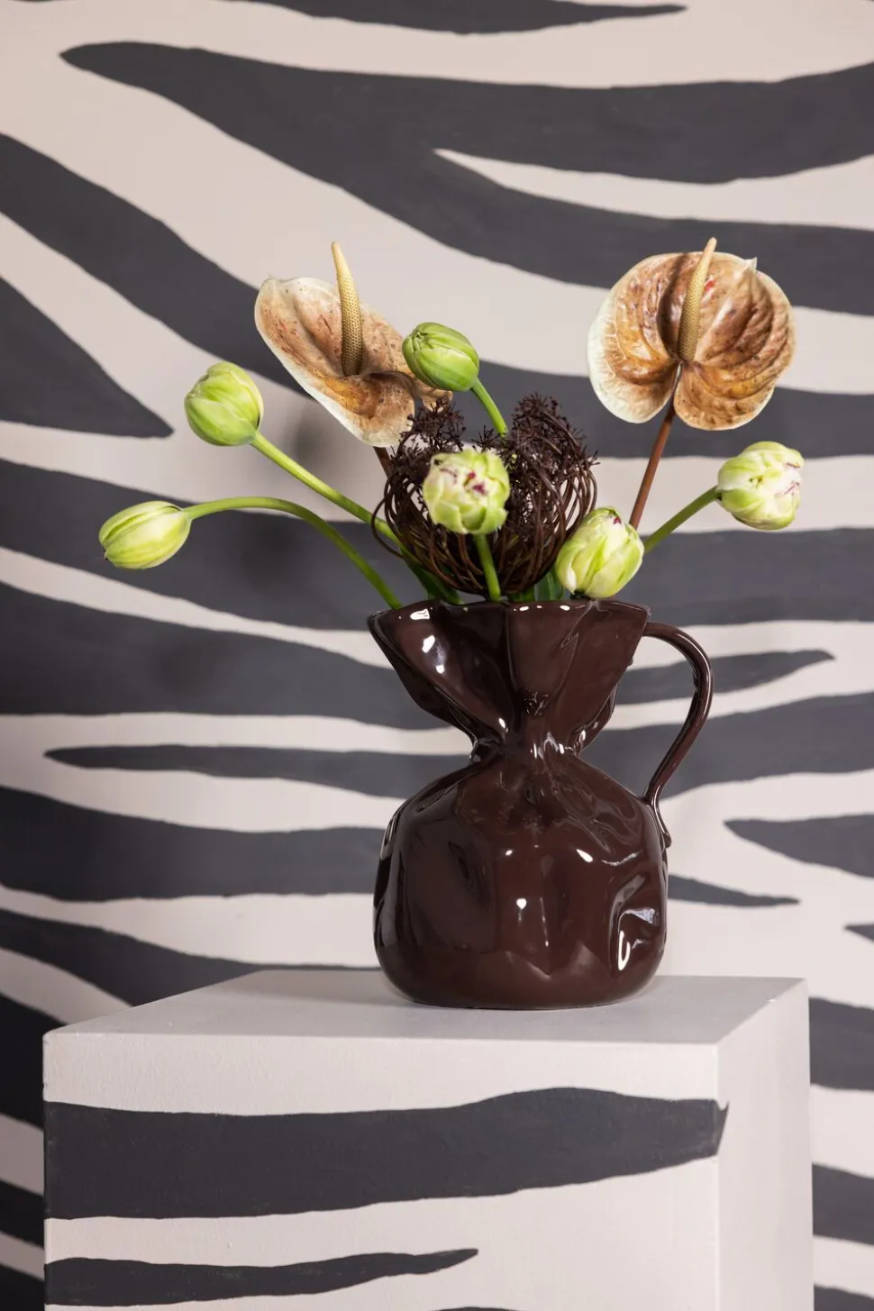 Vase Crumple
